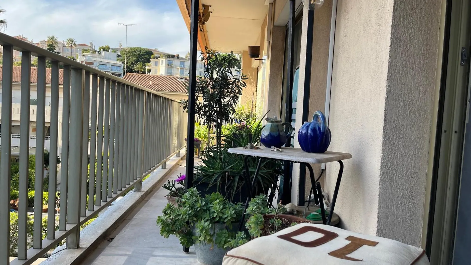 Chambre Cosy Dans T3 Cannes Homestay szállás